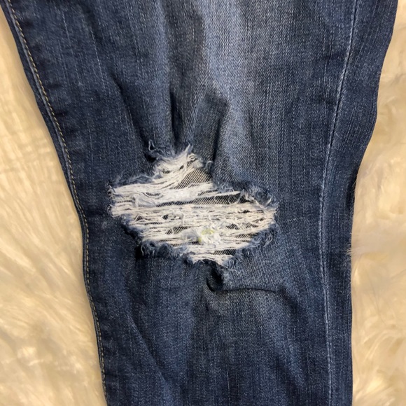 Joe’s Jeans | High Rise Skinny Ankle Distressed Denim Jeans - Picture 3 of 10